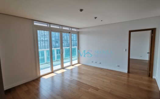 Spacious Unfurnished 1-Bedroom unit in Park Terraces, Makati