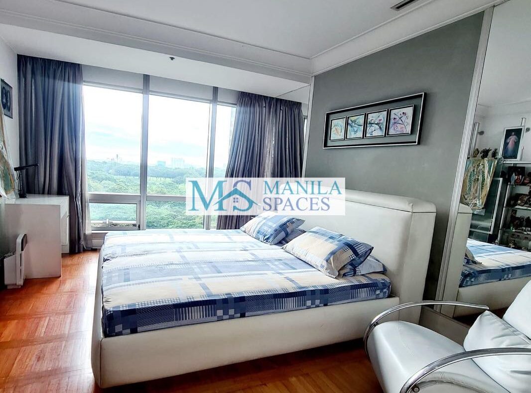 Furnished 2-Bedroom unit in One McKinley Place, BGC