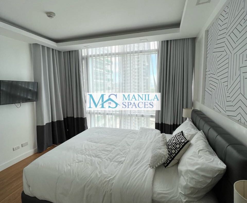 Furnished 3-Bedroom unit for rent in Park Terraces, Makati City