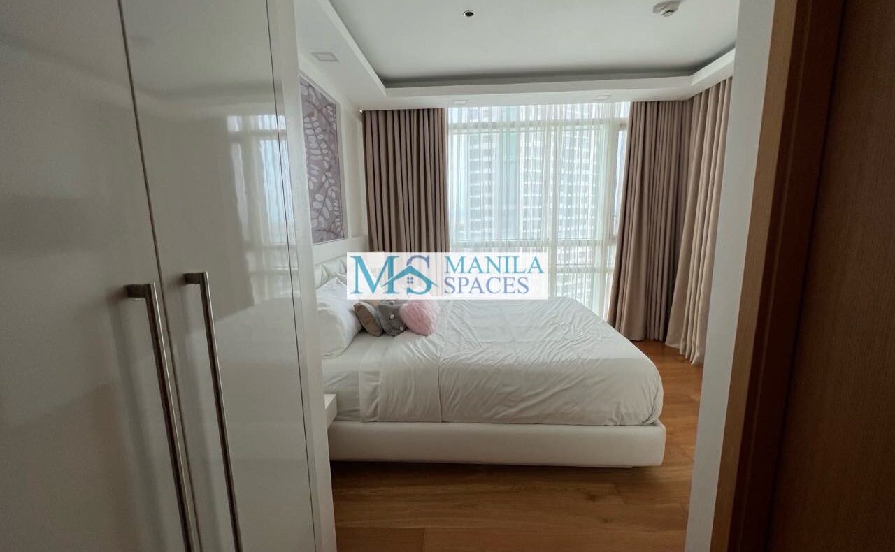 Furnished 3-Bedroom unit for rent in Park Terraces, Makati City