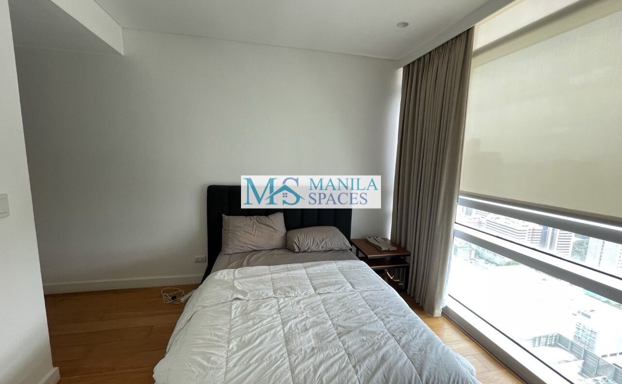 Spacious 3-Bedroom unit for rent in Park Terraces, Makati City