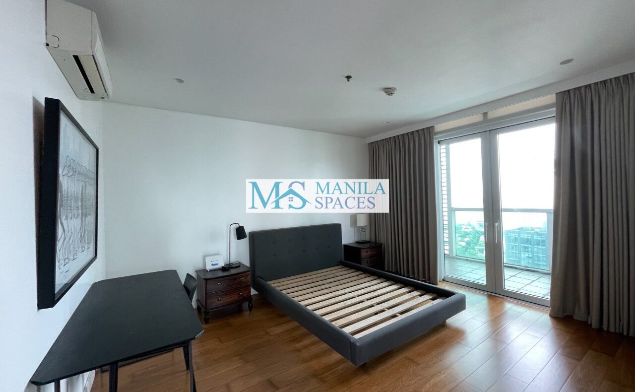 Spacious 3-Bedroom unit for rent in Park Terraces, Makati City