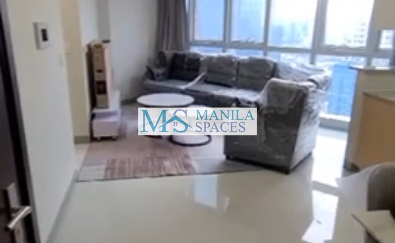 Large 1-Bedroom unit for rent in Uptown Parksuites, BGC