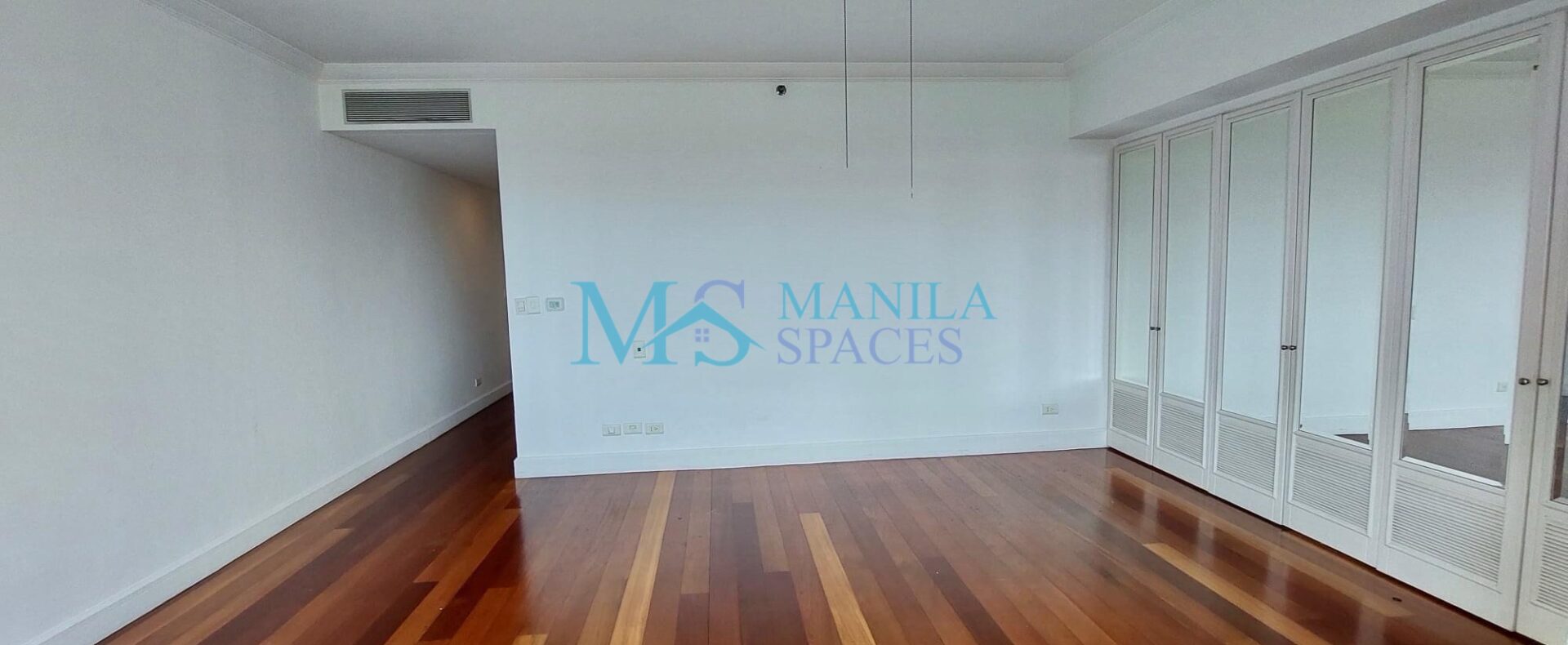 One Roxas Triangle: Unfurnished 3-Bedroom unit in Makati