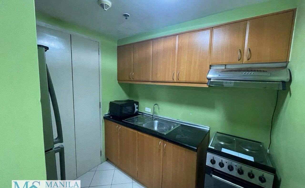 Furnished 1-Bedroom flat for rent in Forbeswood Parklane, BGC