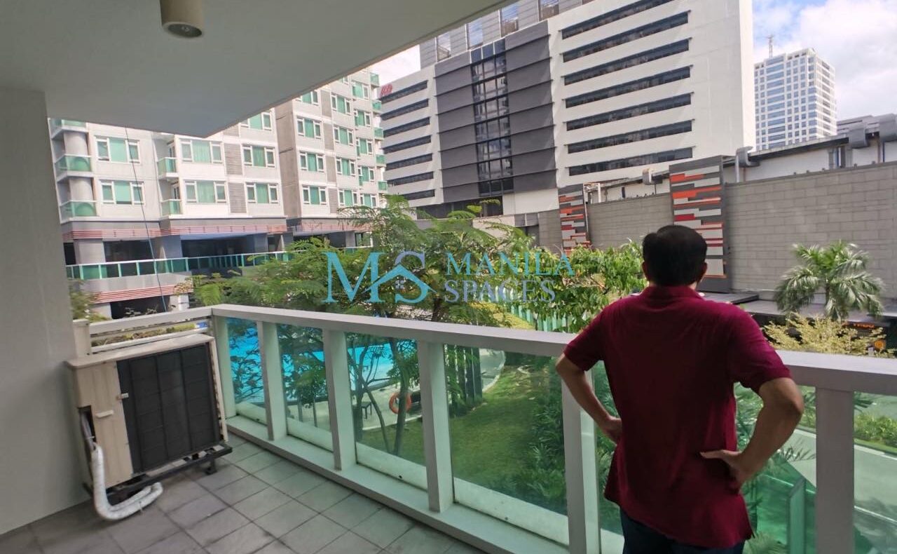 Low floor 1-bedroom unit at Park Terraces, Makati City