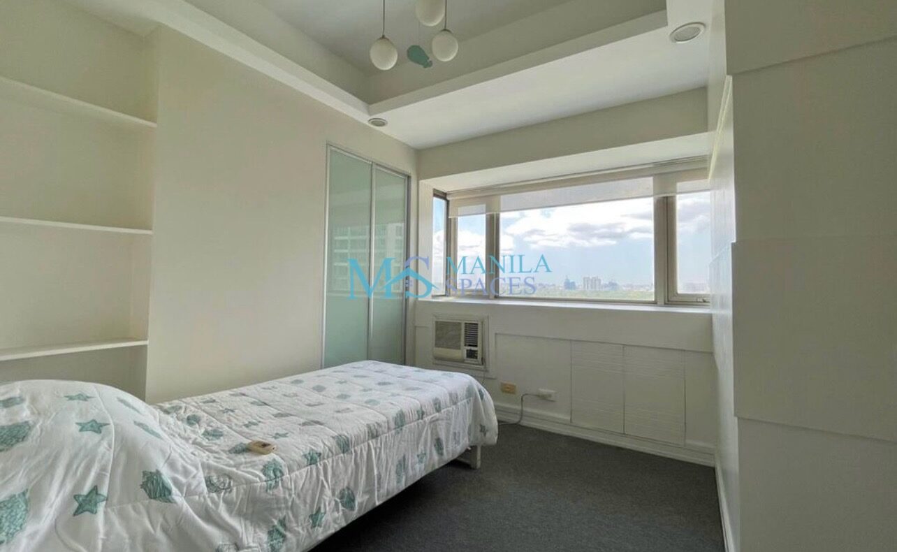 Interior Designed 2-Bedroom Unit at Forbeswood Parklane, BGC