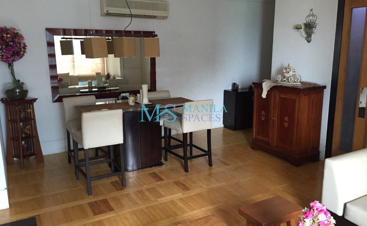 Large 1-Bedroom Condo Unit at One Mckinley Place, BGC