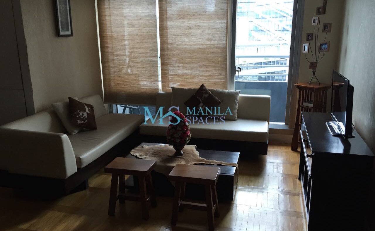 Large 1-Bedroom Condo Unit at One Mckinley Place, BGC