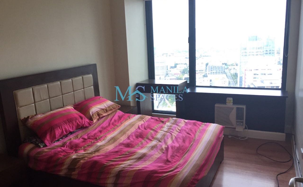 Furnished 1-Bedroom Flat for Rent in Bonifacio Global City BGC