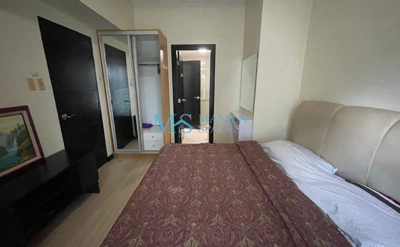 Furnished 1-Bedroom with Balcony at Blue Sapphire Residences