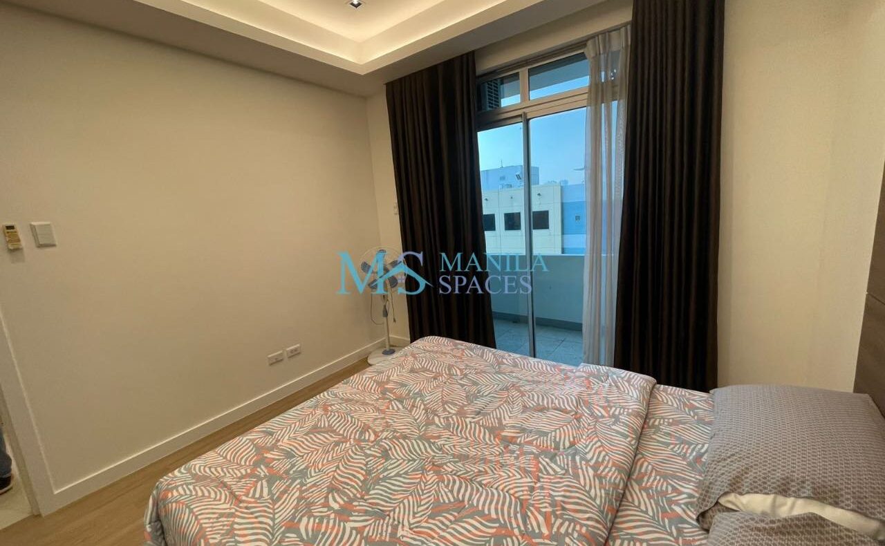 1-Bedroom Condo Unit For Rental with Balcony in BGC