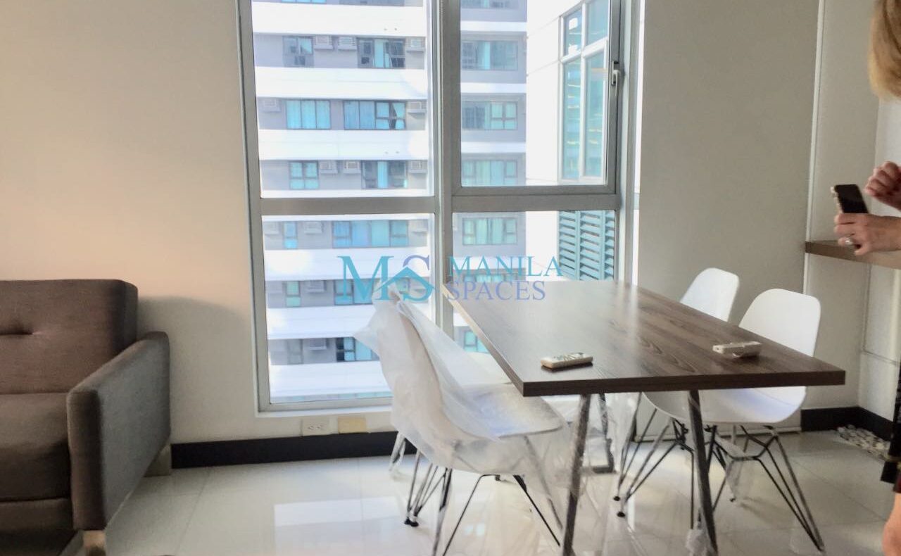 Bright Furnished 2-Bedroom unit at Crescent Park Residences