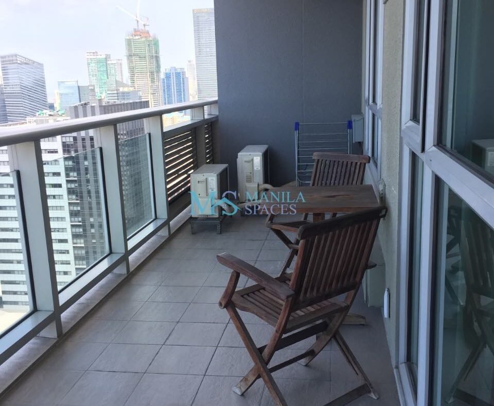 High Floor 1-Bedroom at One Serendra, Bonifacio Global City