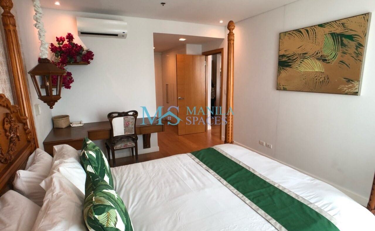 Park Terraces: 2 Bedroom Apartment for Rent in Makati City